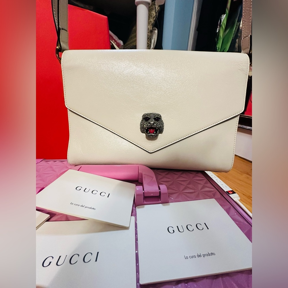 Gucci Thiara Panther White Leather Sling